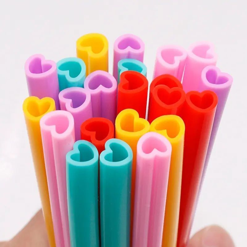 Odorless Bendable Silicone Straws Heart Shape Nontoxic Portable